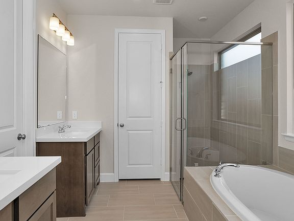 5th image of 21314 Manatee Rock Ln
