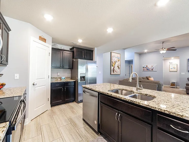 2308 Mace Dr — Photo 7