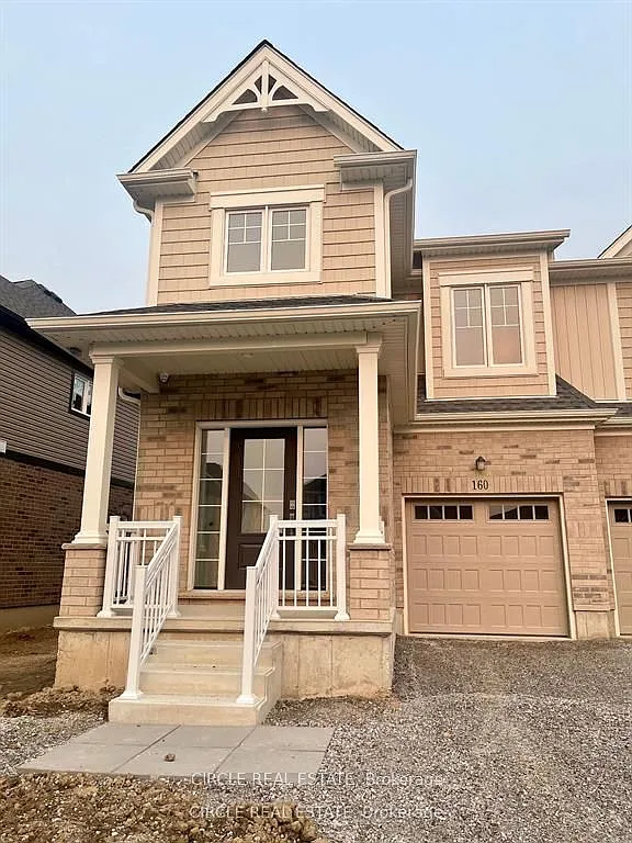 3 bed, $2,400 — Photo 1