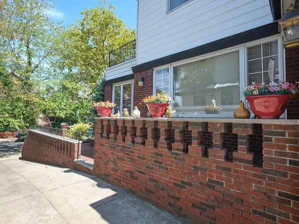 74 81st Street image 6 of 43