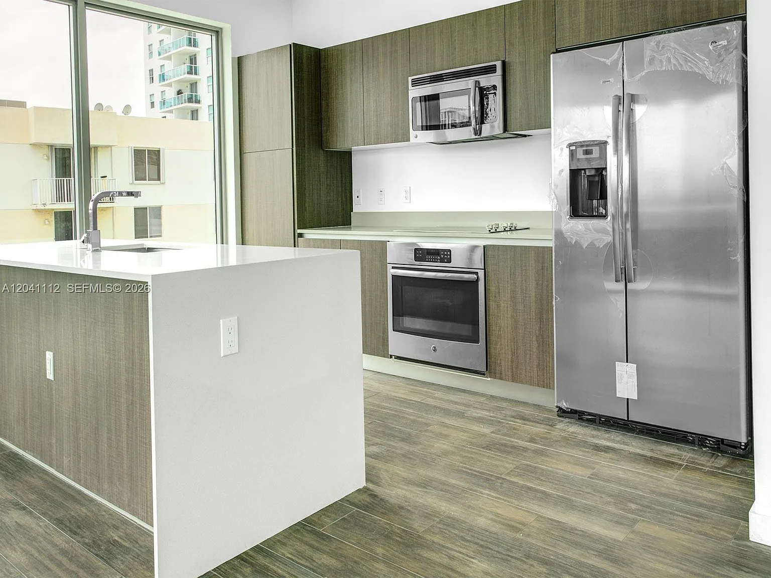 Le Parc At Brickell Condo — Photo 4