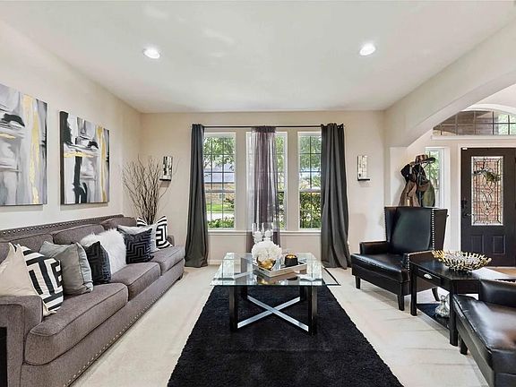 5th image of 26631 Richwood Oaks Dr