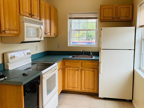 2nd image of 112 S Whitney St APT 301
