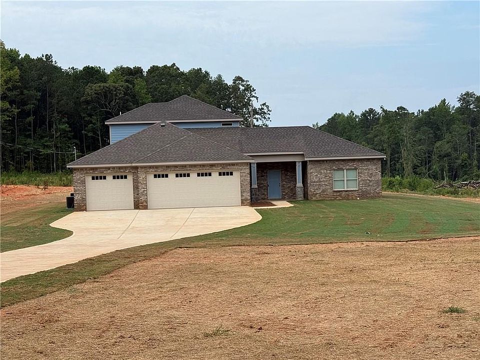 2nd image of 132 Lee Road 340