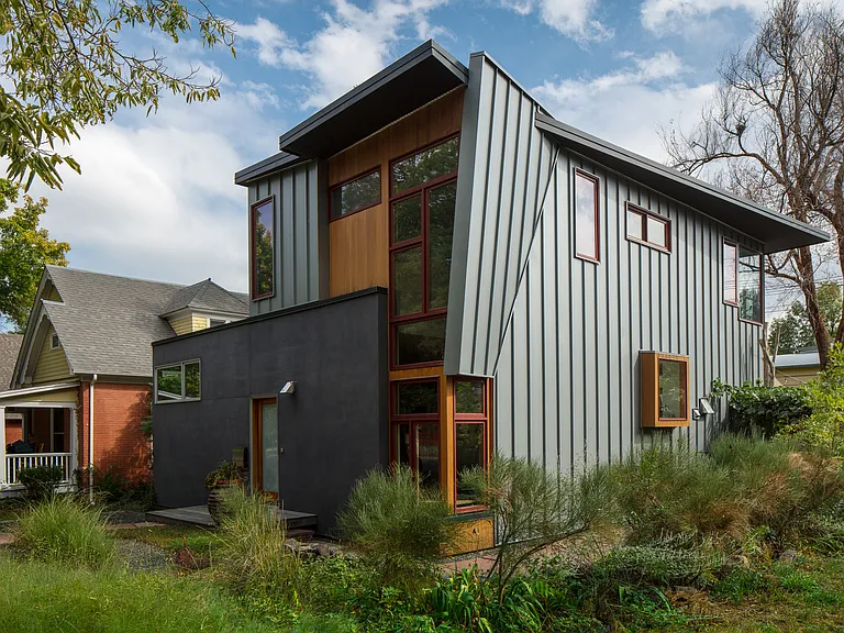 Mapleton Ave — Photo 11