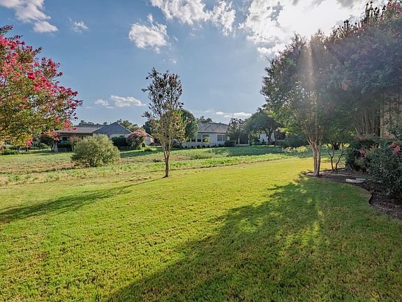 5th image of 107 Lantana Dr
