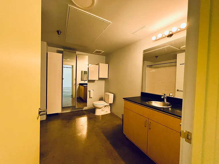 200 N San Fernando Rd #501 — Photo 7