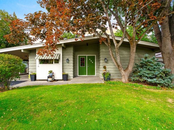 224 Greenstone Dr, Kamloops, BC V2C 1N5