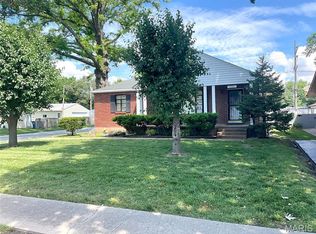2301 Woodlawn Ave, Granite City, IL 62040