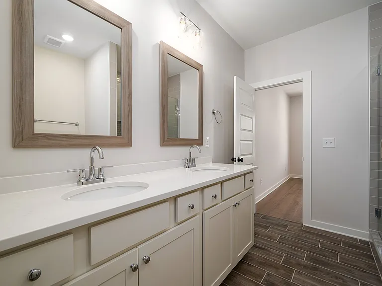1709 Meerstone Ln #MAIN — Photo 11