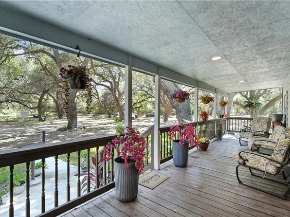 1784 Fm 538, Stockdale, TX 78160