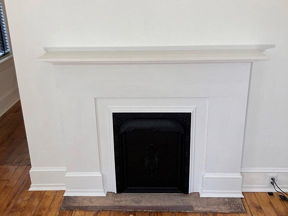 4th image of 595 Mohawk St #595
