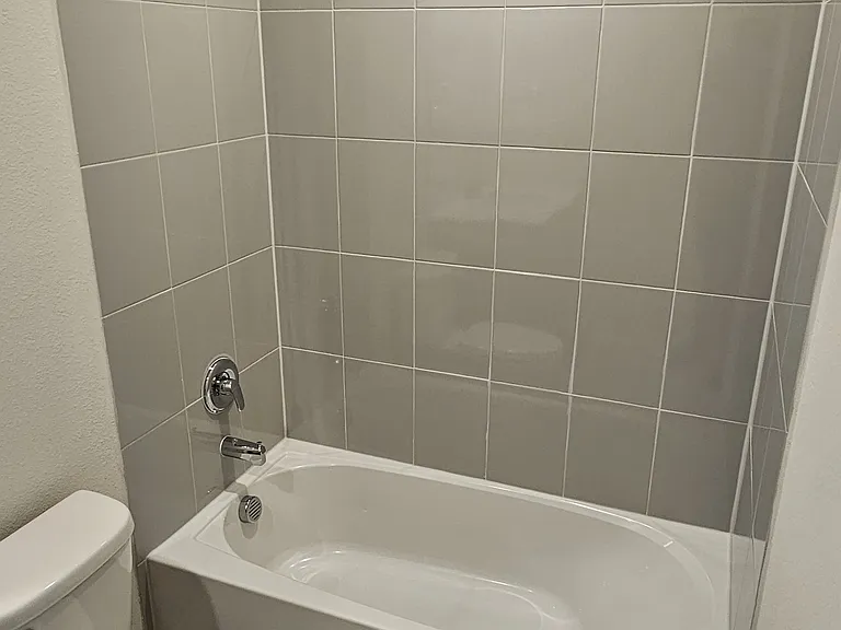 1635 Blaire Dr — Photo 17