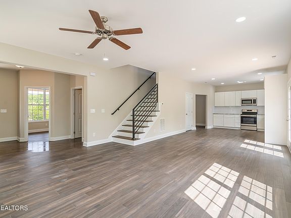 4th image of 2326 Birch Hollow Ln Lot 34