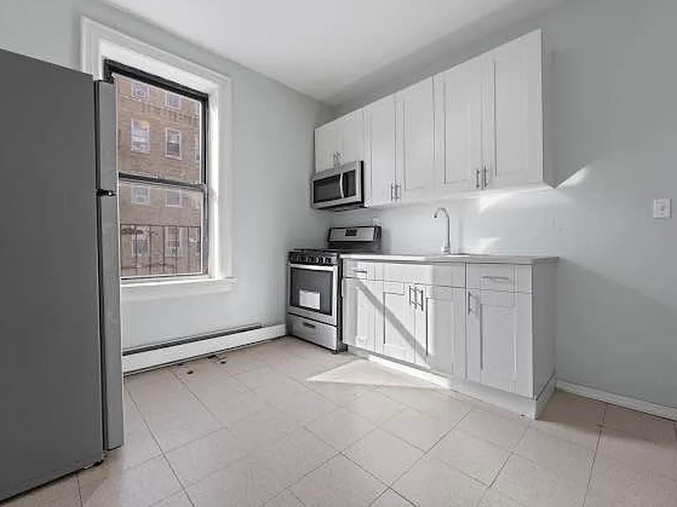 1st image of 701 Kings Hwy #3