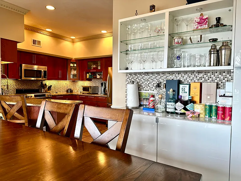 39 Old Harbor St #2 — Photo 42