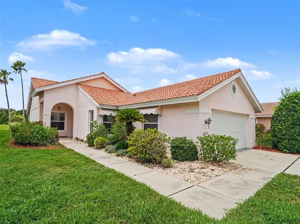 6643 Oakbrooke Cir, Bradenton, FL 34202