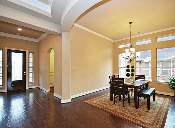 3rd image of 32710 Wingfoot Cir