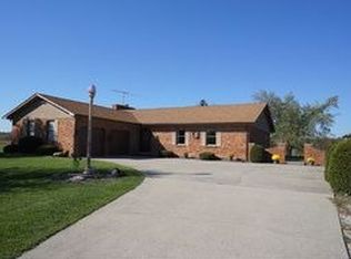 2068 Huntersville Rd, Batesville, IN 47006