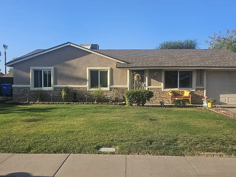 3511 E Blanche Dr — Photo 1