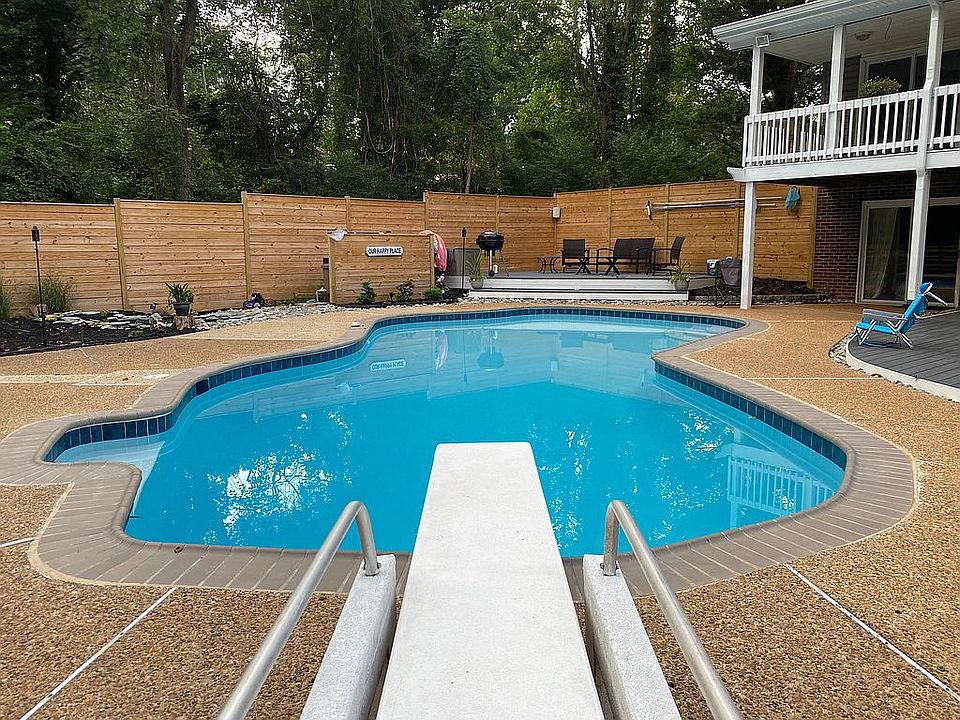 2nd image of 4336 Mountain View Dr