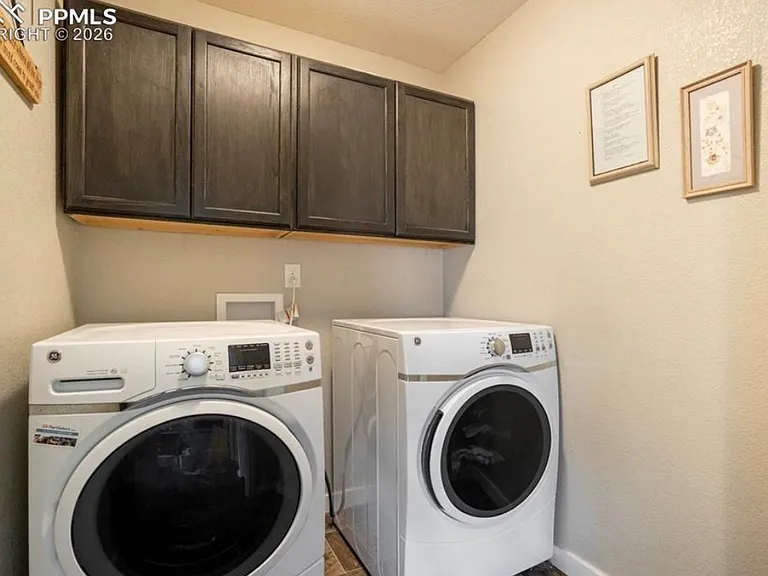 3812 Chia Dr — Photo 27