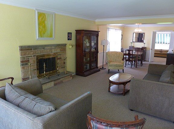 2nd image of 9139 S Mozart Ave