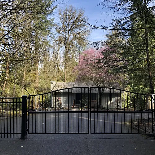 5409 SW Multnomah Blvd Photo 1