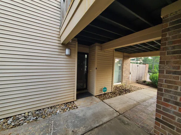 6615 Poplar Ave APT 1, Memphis, TN 38138