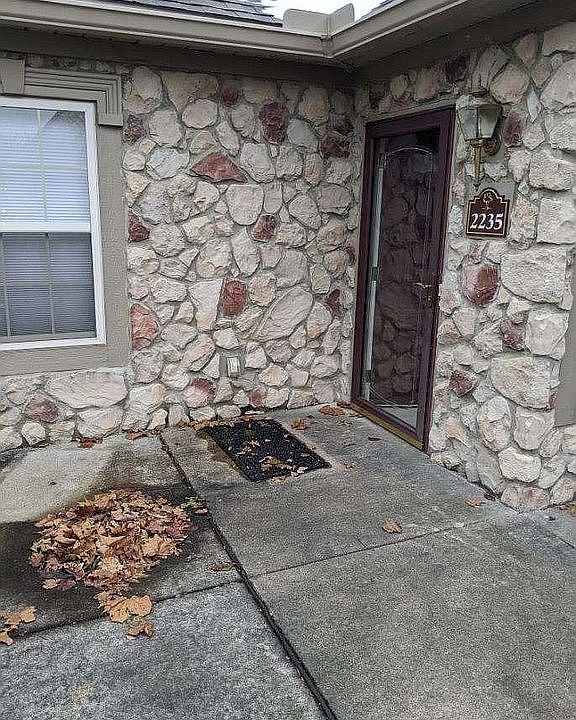 1st image of 2235 William T Cir