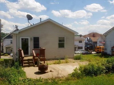 126 W 10th Ave, Tarentum, PA, 15084