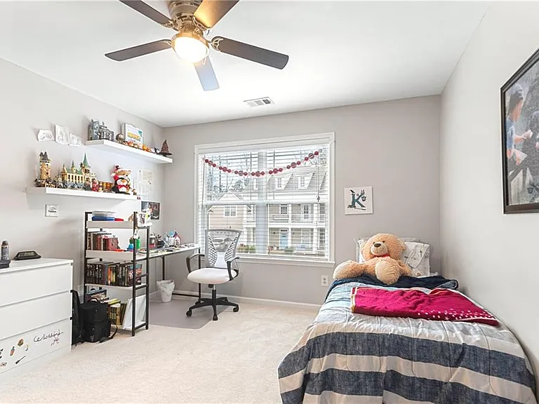 3538 Old Towne Ln — Photo 20