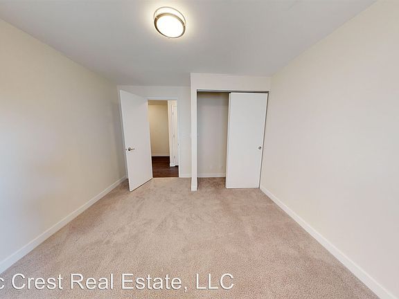 4th image of 909 6th Ave N APT 9