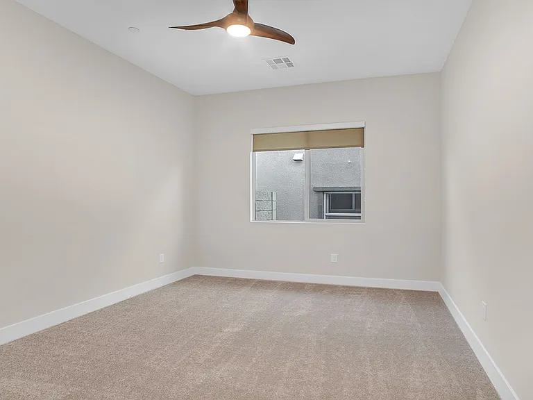 349 Tigullio Ave — Photo 40