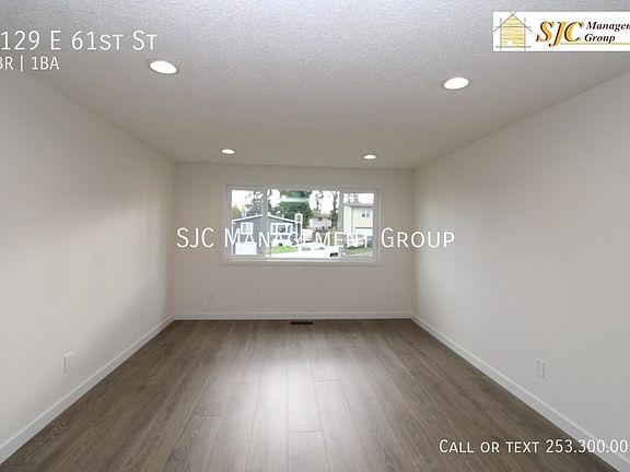 4th image of 1129 E 61st St
