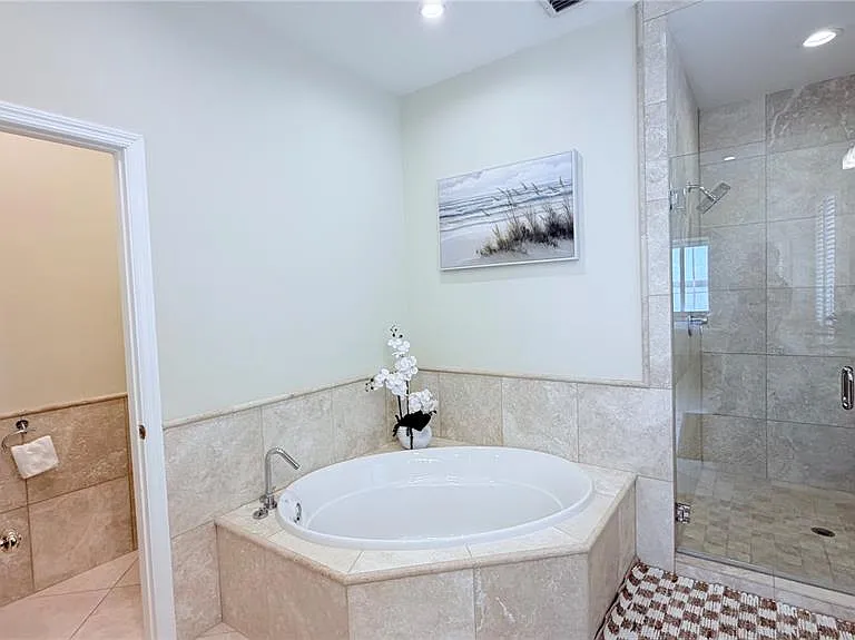 218 Sand Key Estates Dr — Photo 64
