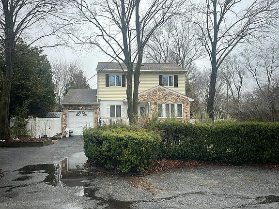 3rd image of 23 Juniper Ave