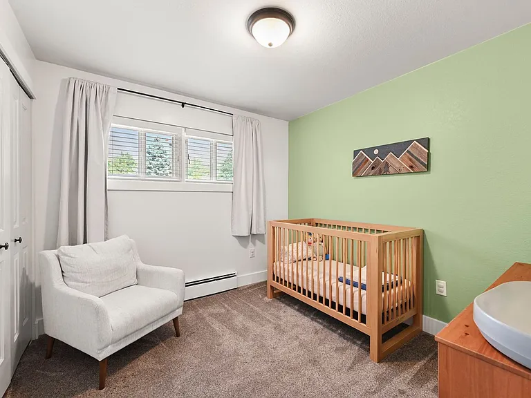 820 Valley Rd — Photo 24