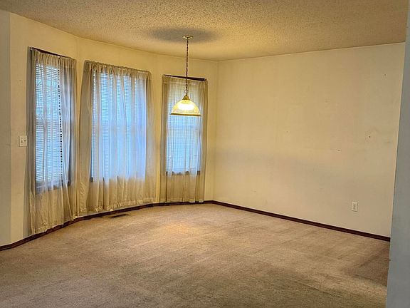 5th image of 1258 N Colgate Avenue