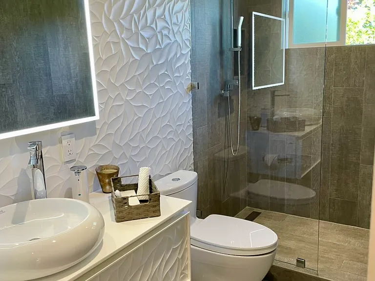Second Full Bathroom & Shower