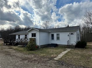 9991 Crane Rd, Cranesville, PA 16410