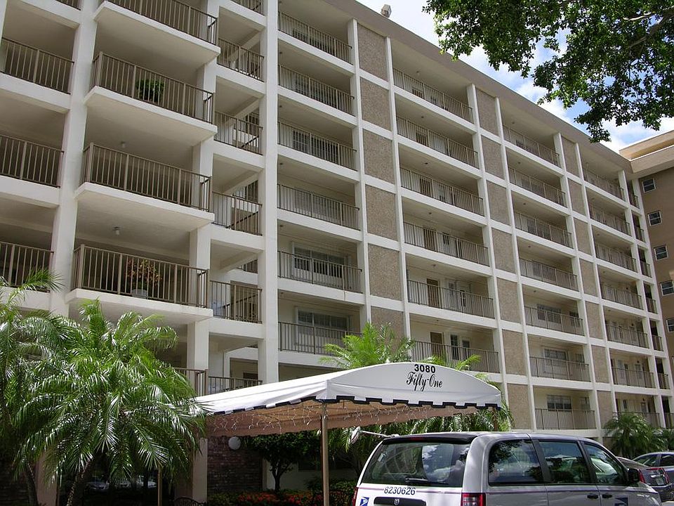 2nd image of 3150 N Palm Aire Dr APT 409