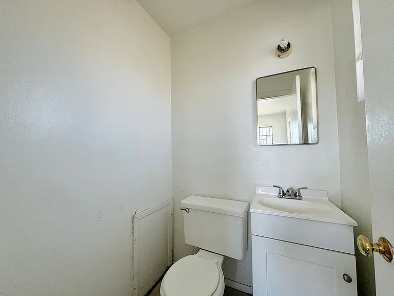 4117 Volcanic Ave — Photo 14