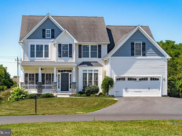 8340 Overbrook Dr, McGaheysville, VA 22840