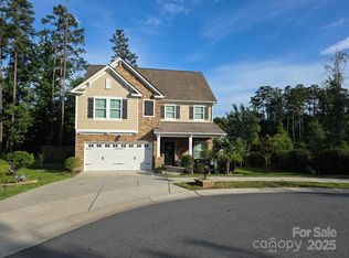 6412 Bluegill Rd, Charlotte, NC 28216