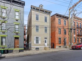 516 E 13th St, Cincinnati, OH