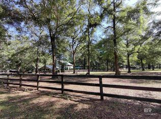 24250 River Rd N, Daphne, AL 36526