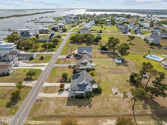 5th image of 160 Live Oak Road
