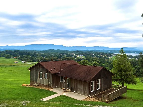 3rd image of 2097 Lindsey Rd