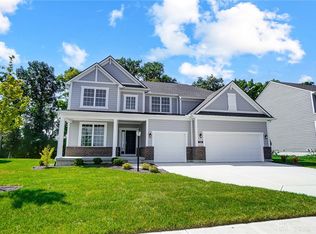 536 Hines Cir, Dayton, OH 45458